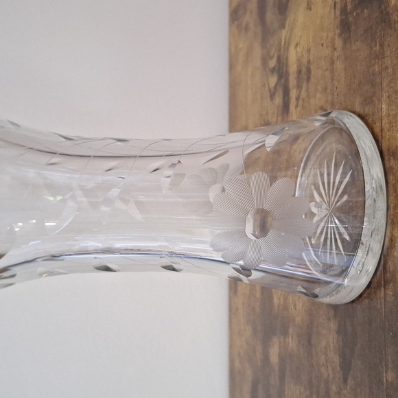 #ACO Glass vase with etched rim, flowers, and cut leaves - Picture 6 of 10